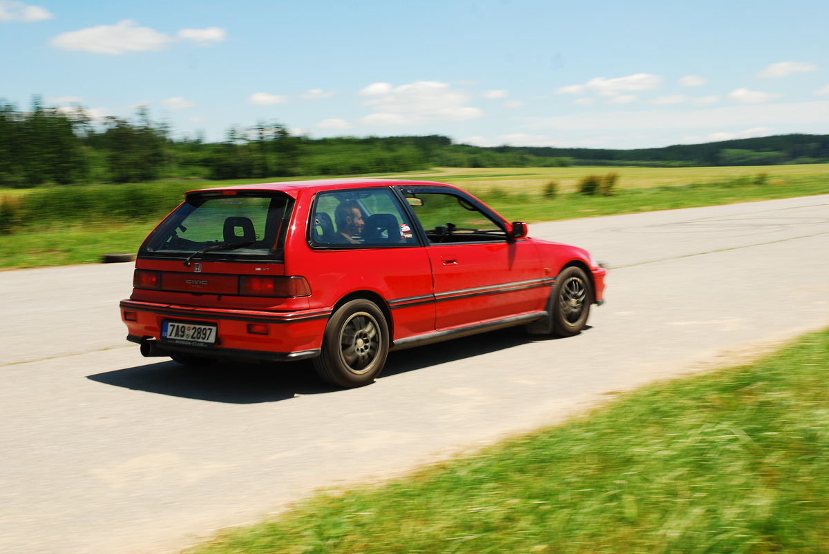Takový nenápadný auto,ale tolik chuti do života :)