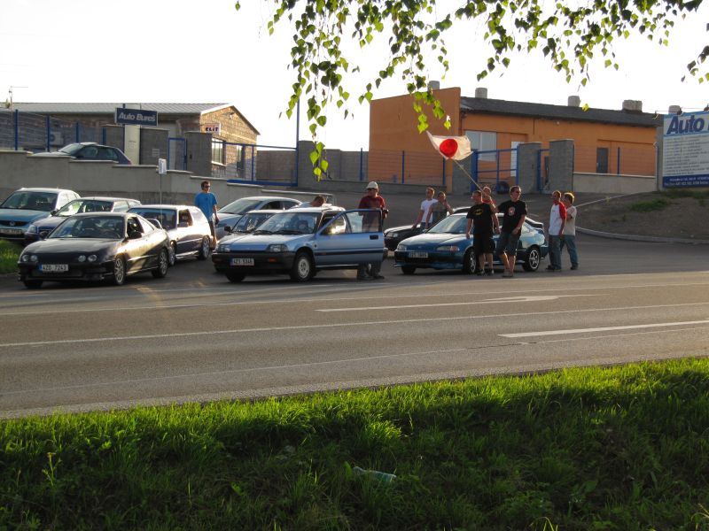 Některým skupinkám se z Honday domů rozhodně nechtělo, co kluci? :D