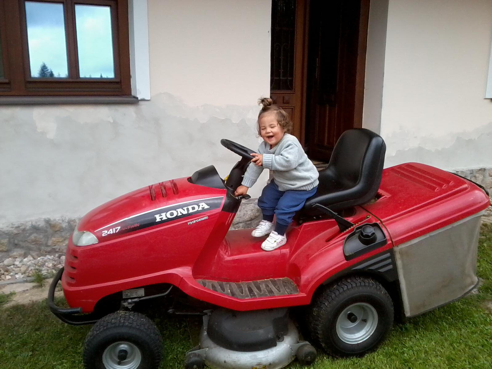 traktor nebo civic, hlavně že je to hondaaa...