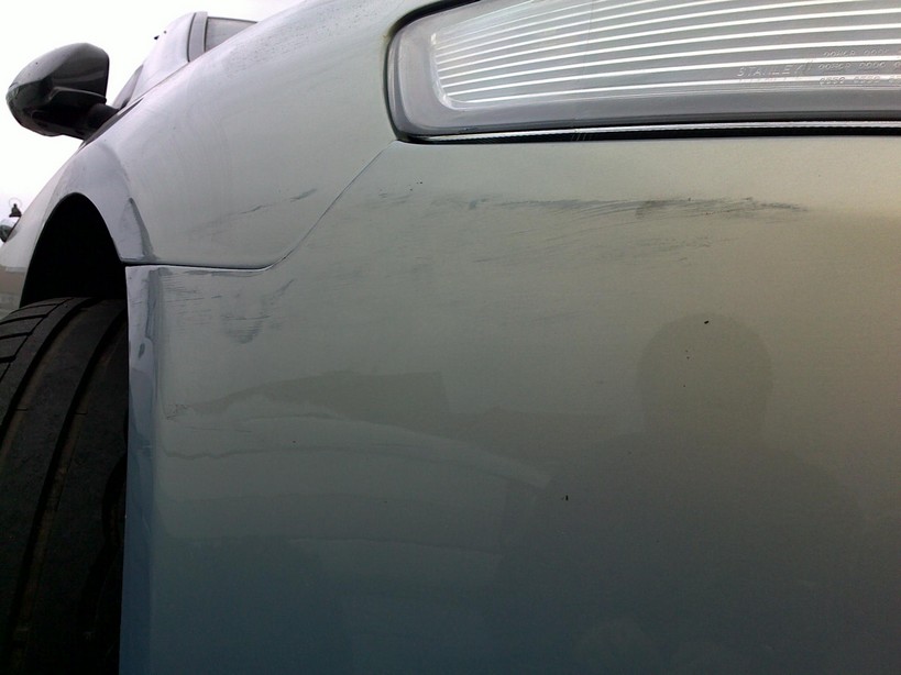 nepůjčujte auta ženám !