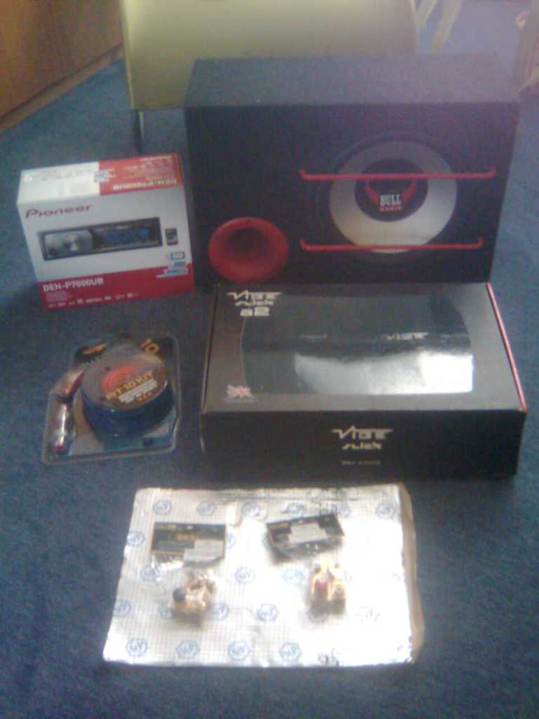 Snad už to bude trochu hrát :)