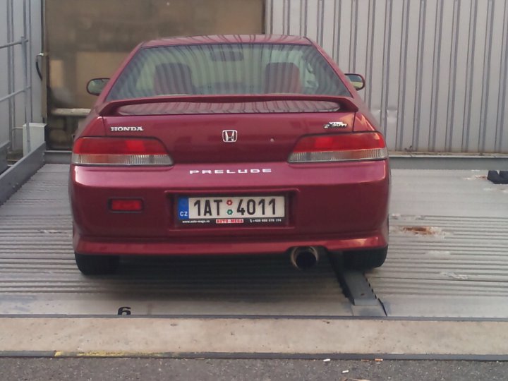 Prazaci a spol at me na cestach opet poznate...upgrade kridelko a lip