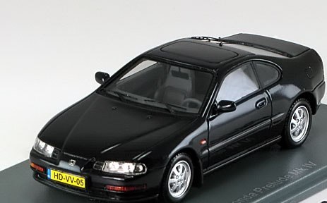 Obludáři pozor! Je tu model P4g 1:43...