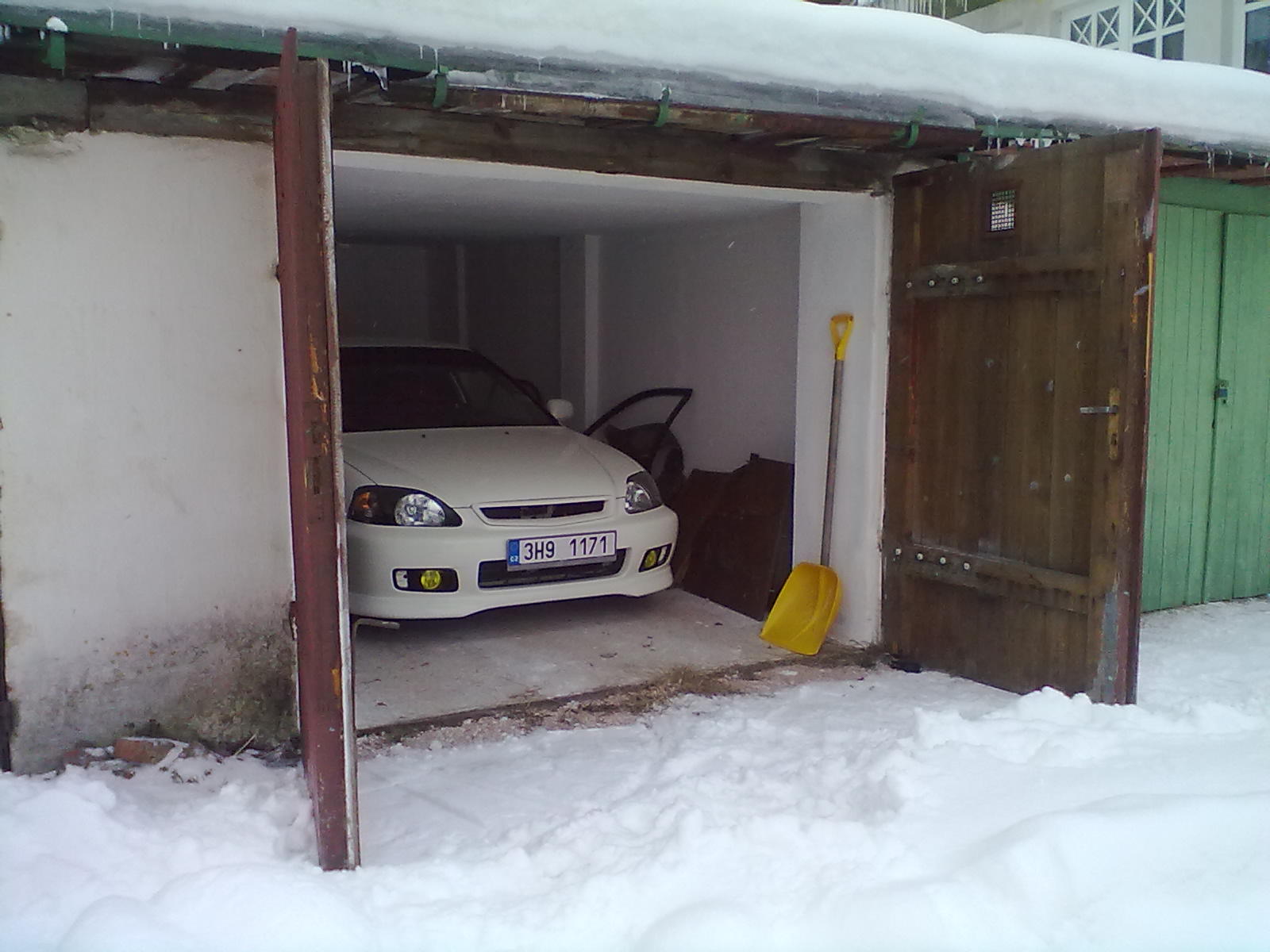 Tak mi to nedalo a šel jsem ji skontrolovat..:)