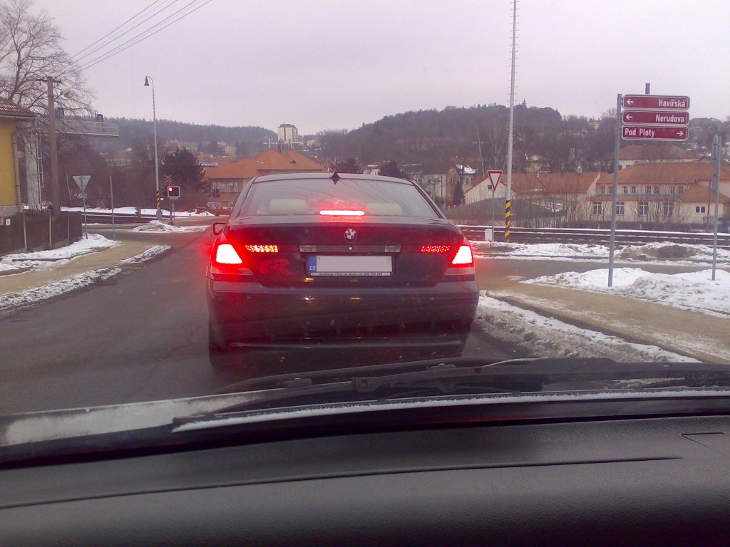 To je nějaký nový Legend Type R?