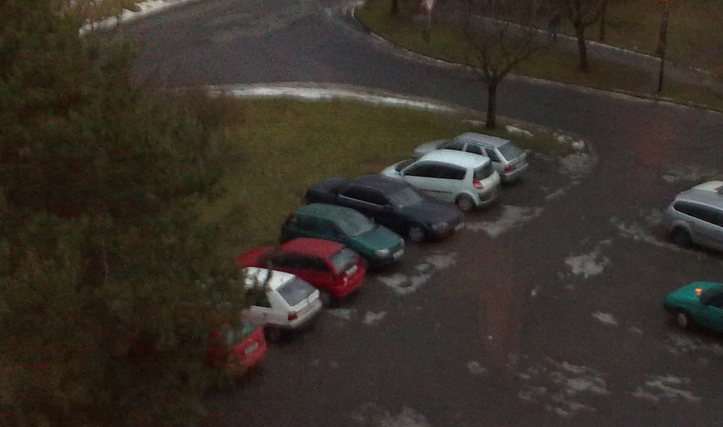 Dlouhán před barákem