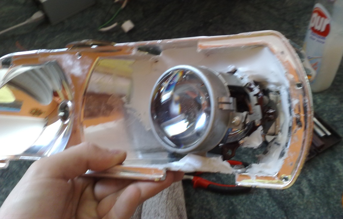 Výroba světel dnes :-)