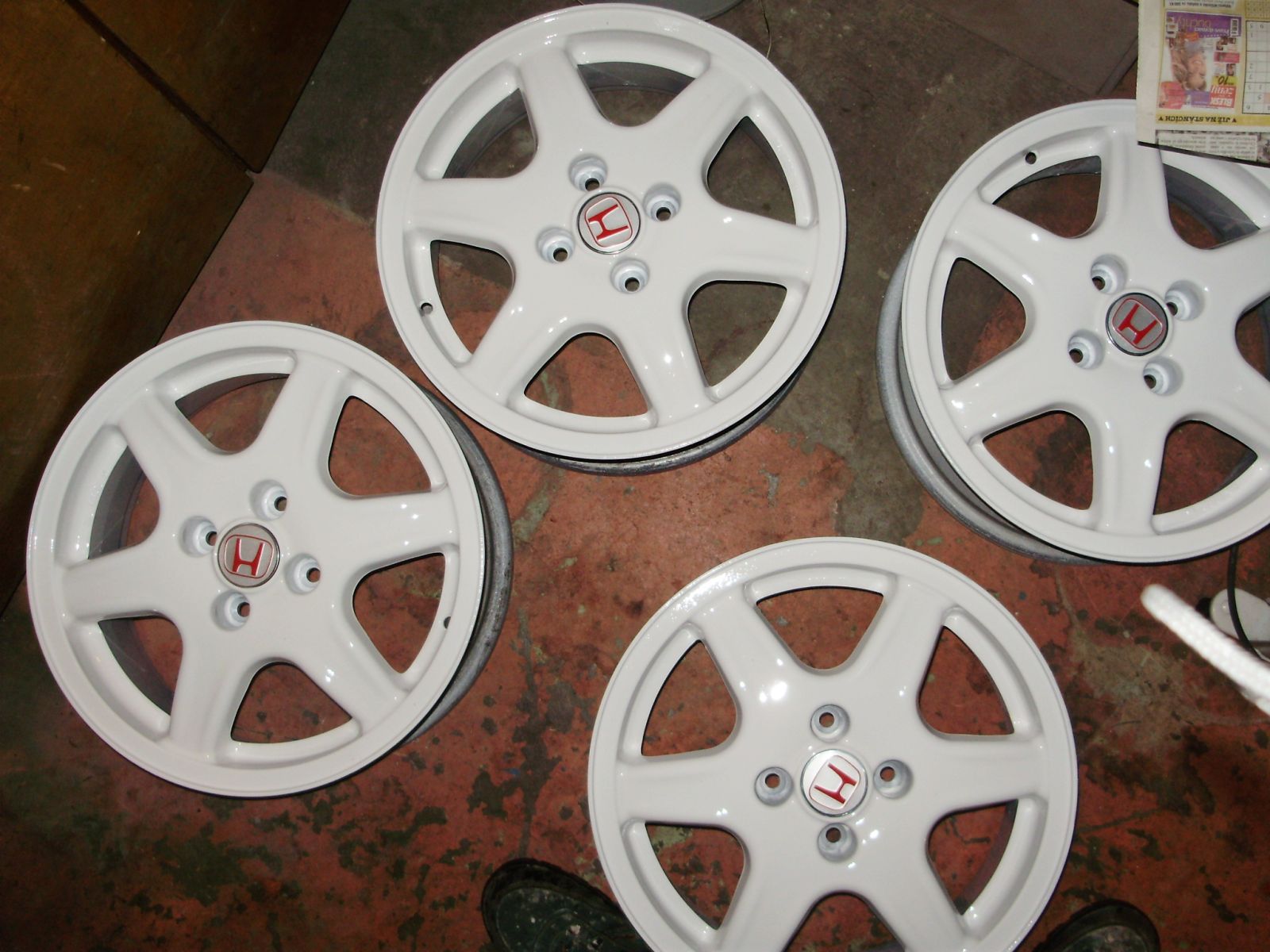 Nová kolesa na Civica