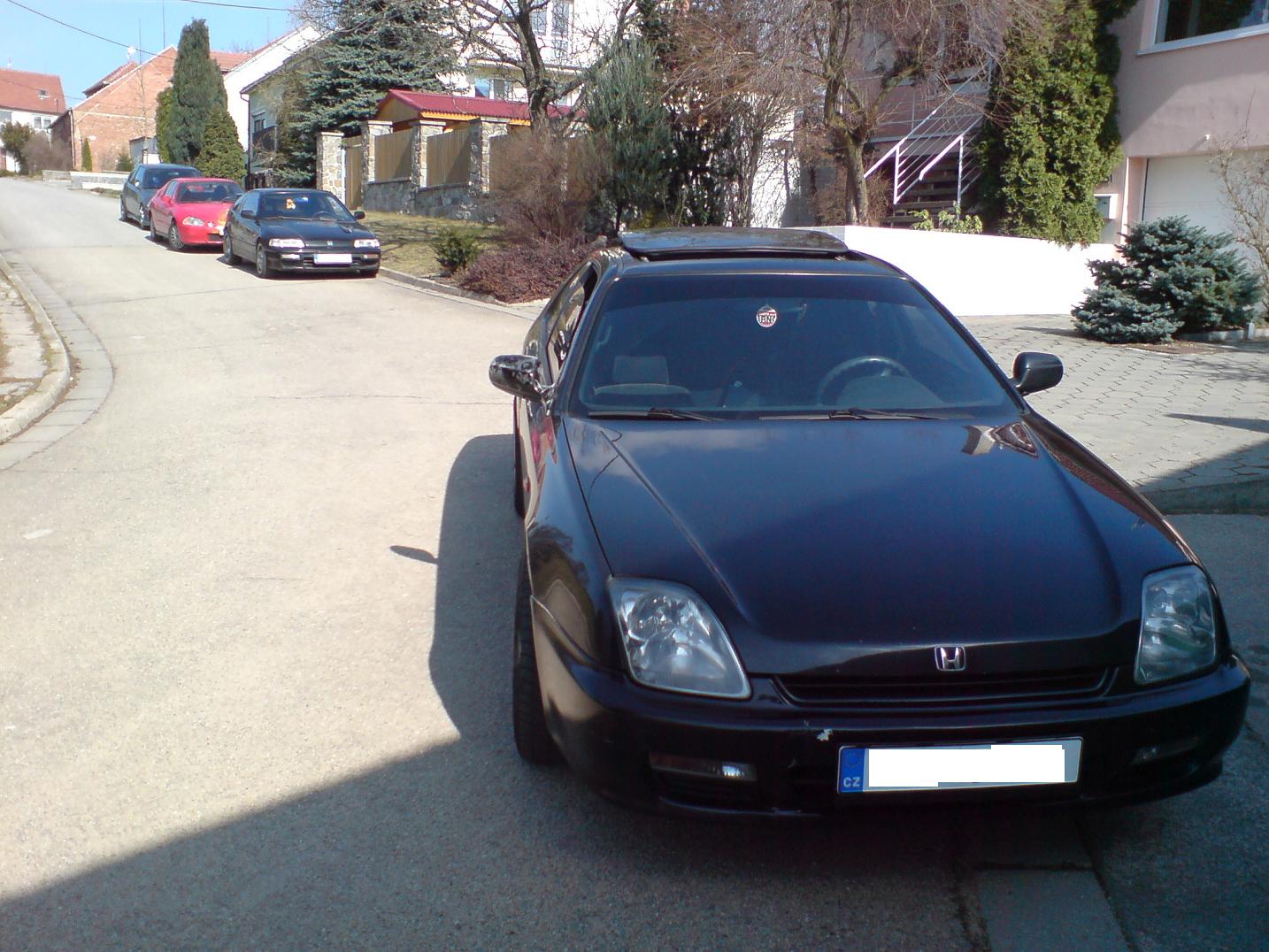 Včerejší fronta...