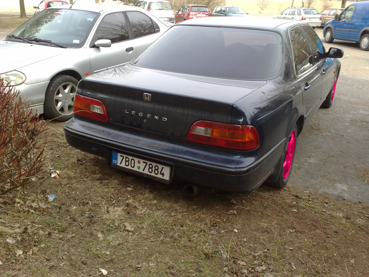 Detuzing černých světel