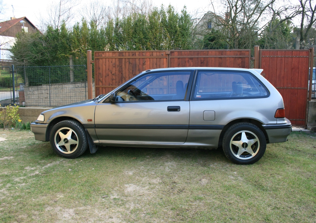 Taky jsem chtěl dnes přezouvat...