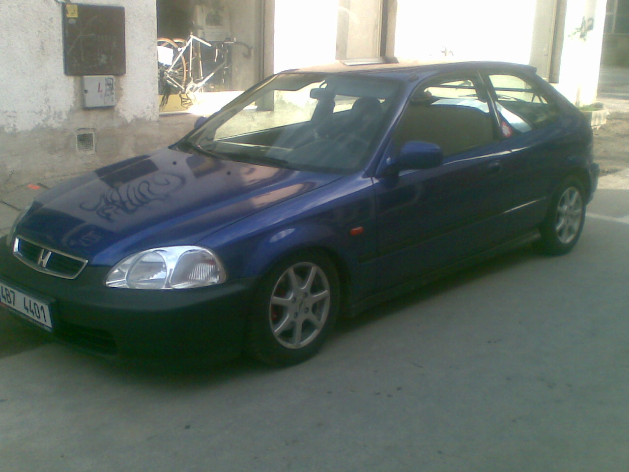 tak a je na zei :) jeste zadek : a nake kolecka