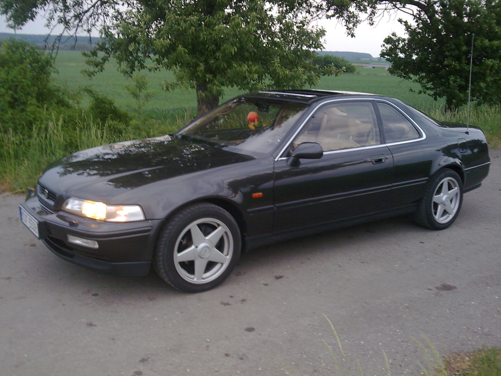 tak jsem konečně umyl, naleštil a vyfotil...