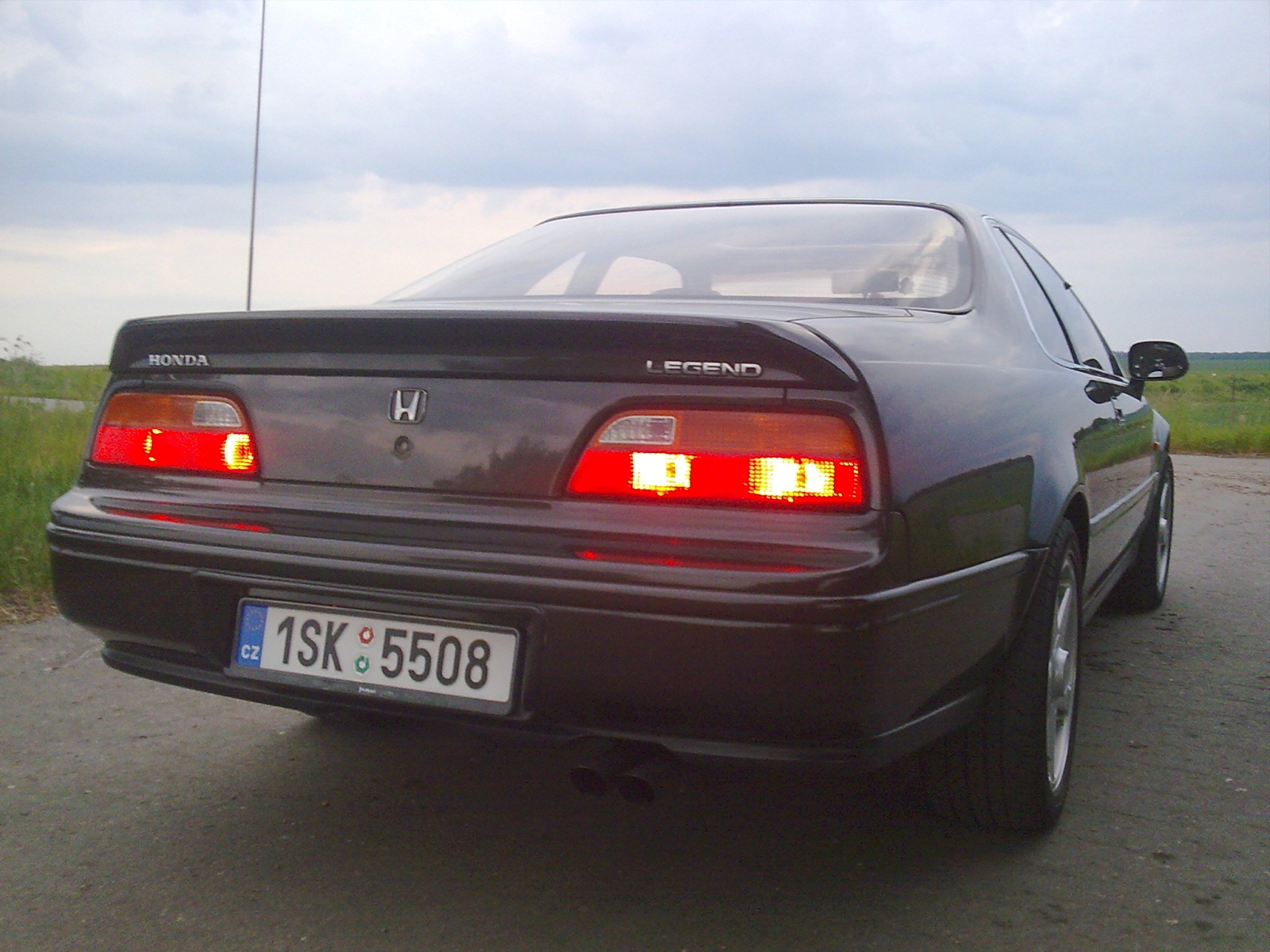 a ještě jedna zezadu...