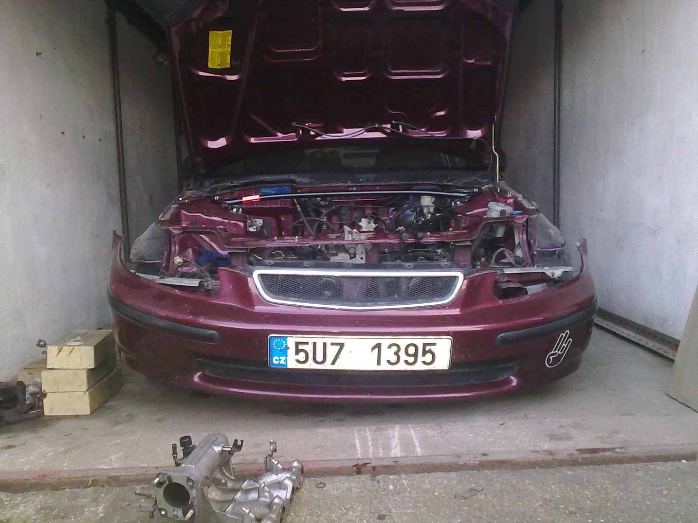 a už se rozebírá :-D