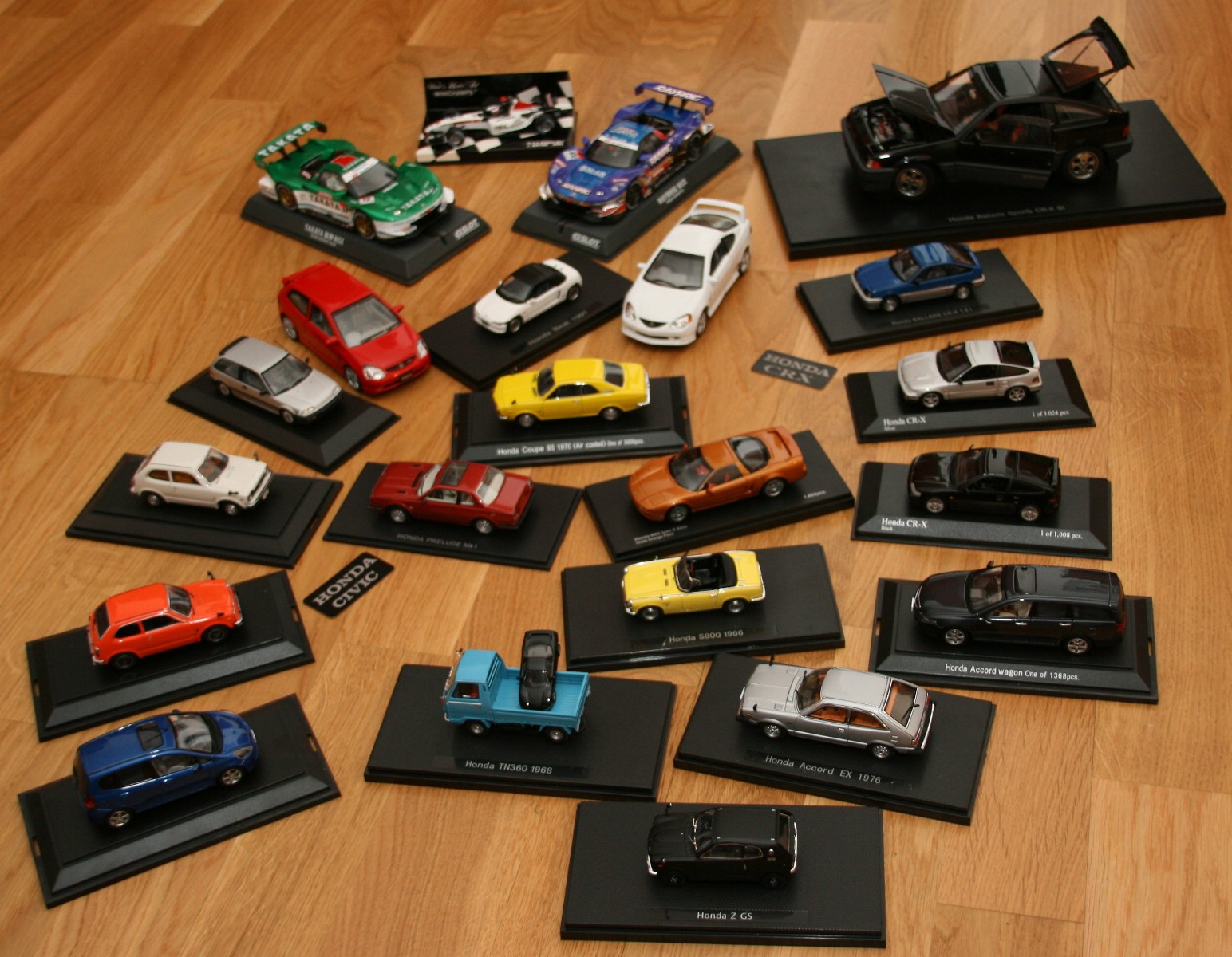 Taková normální Hondí rodinka 2 :-)