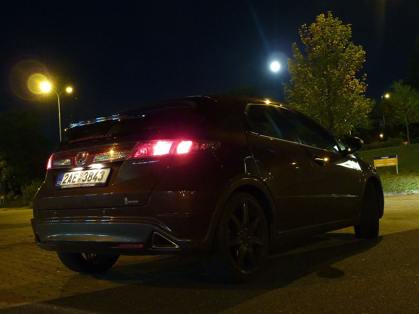 Nedávný pokus o noční focení...