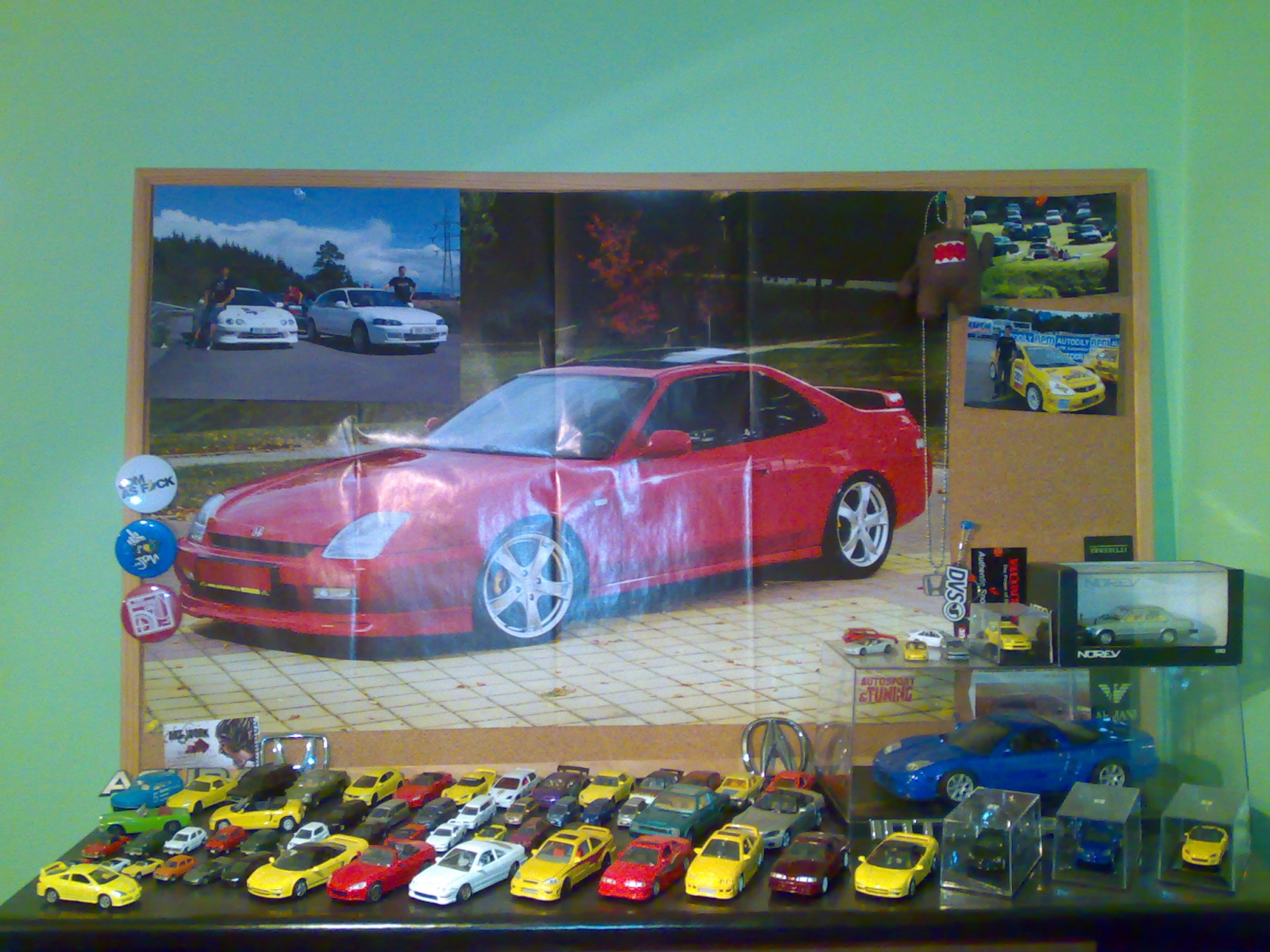 Taky sem dnes přidal jedno autíčko na výstavku :D