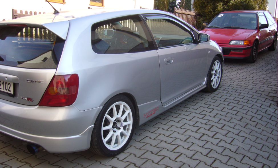 S rattrayem po příjezdu z okruhu,ještě jedna..