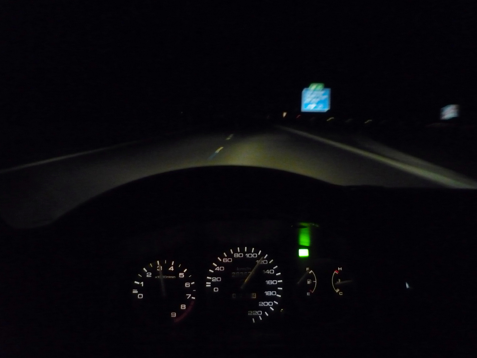 Noční momentka z D11 ...