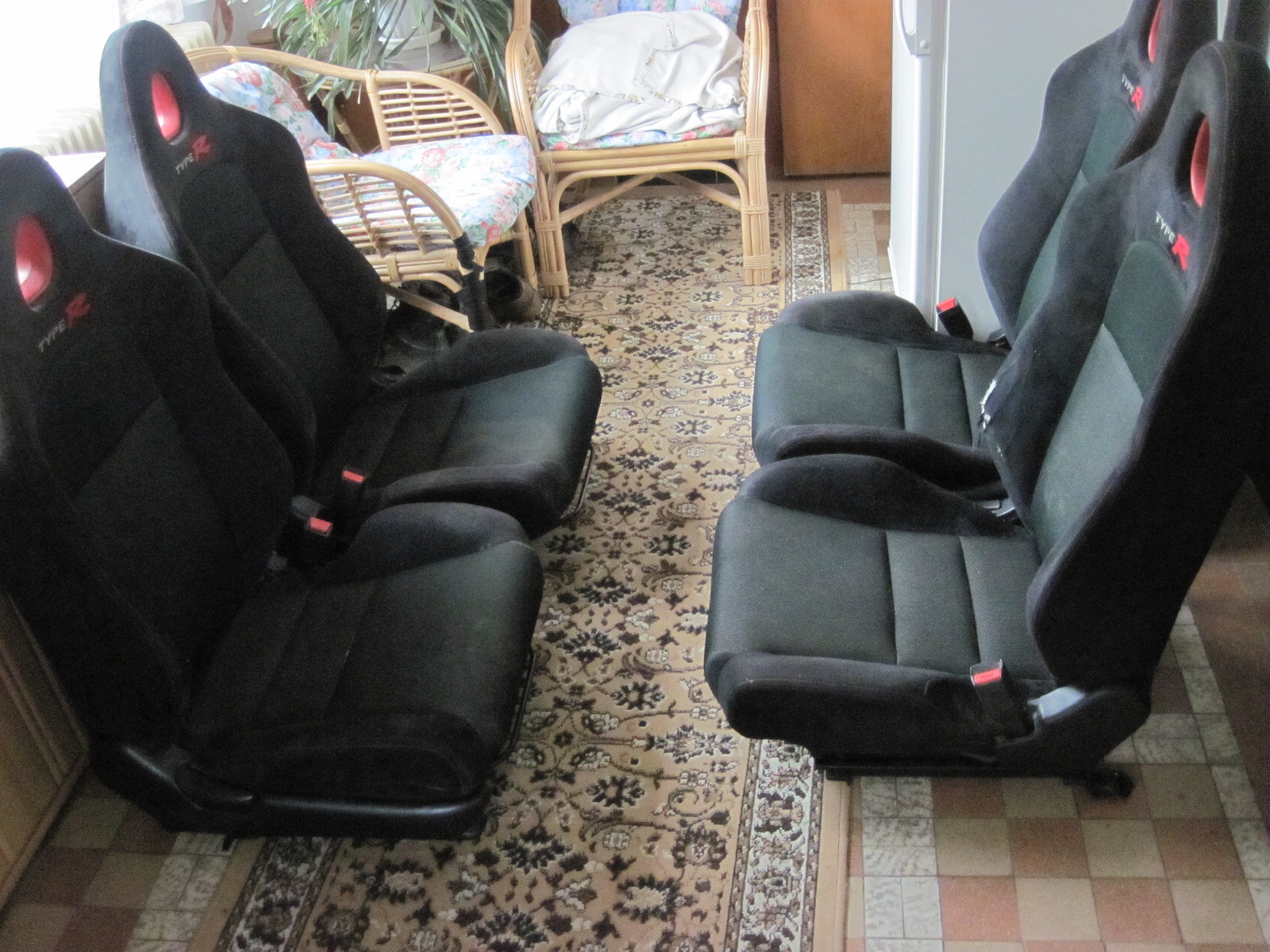 Posezení u hondaře v předsíni :)