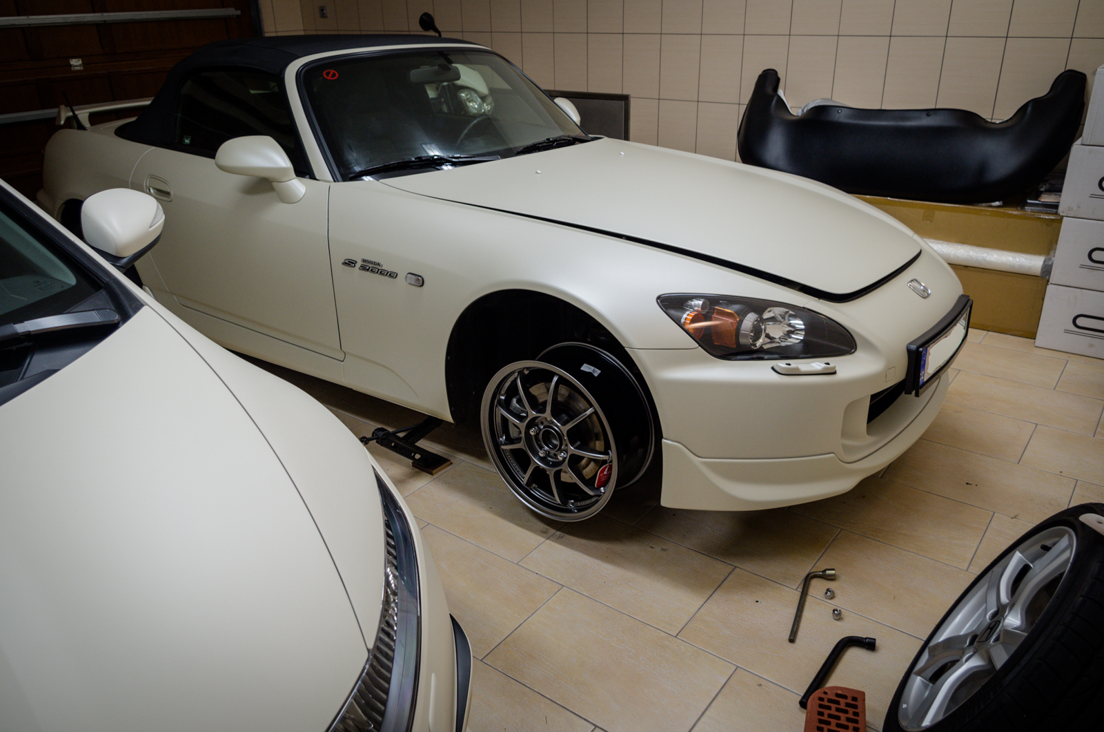 Nechat nebo nalakovat do bílý?