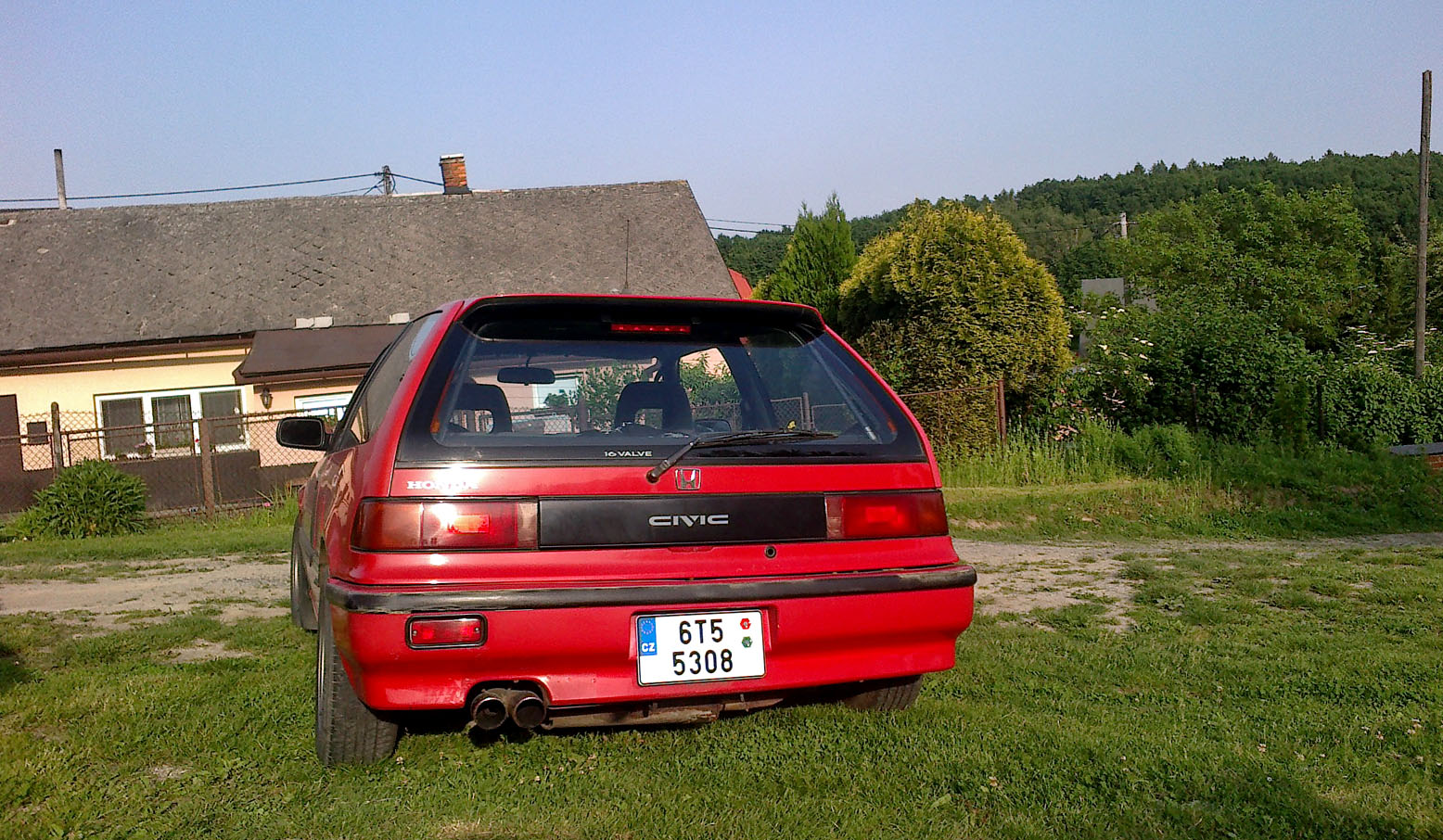 Sundání nálepek a přidělání SPZ :)