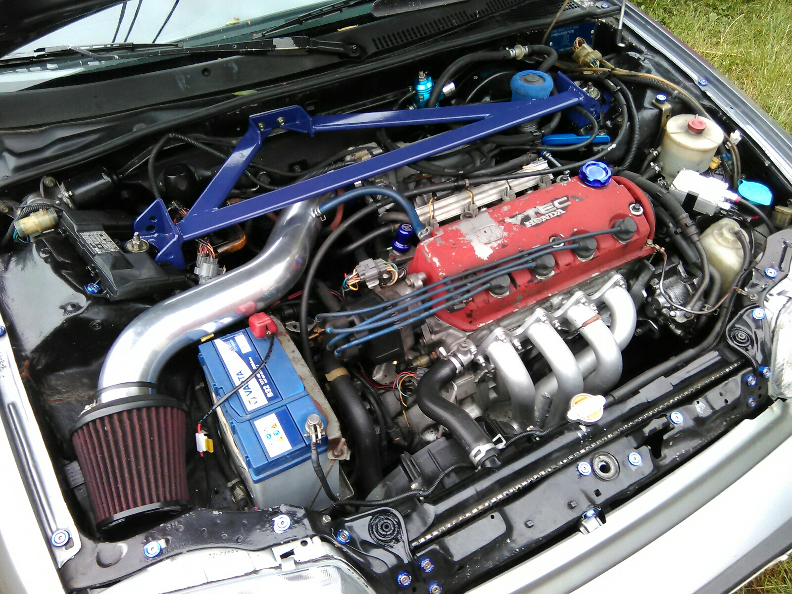 Tak je tam ta potvora tříbodová jedna...