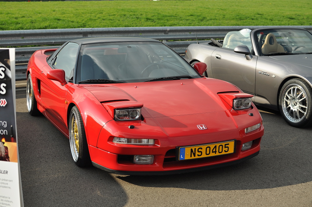 Kdyz Honda 5 let porad jeste zadny sportak v Evrope neprodava, ..