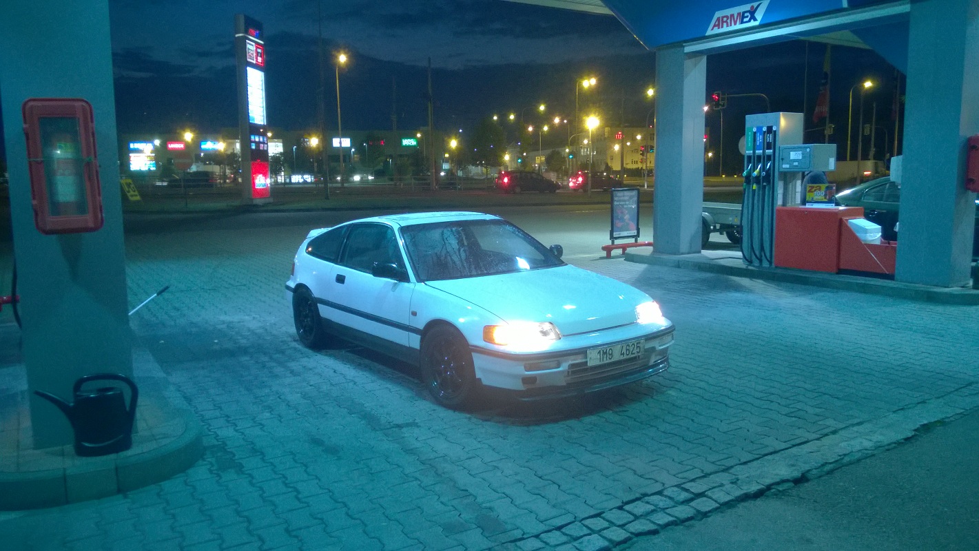 Tak  dneska vymenen olej...