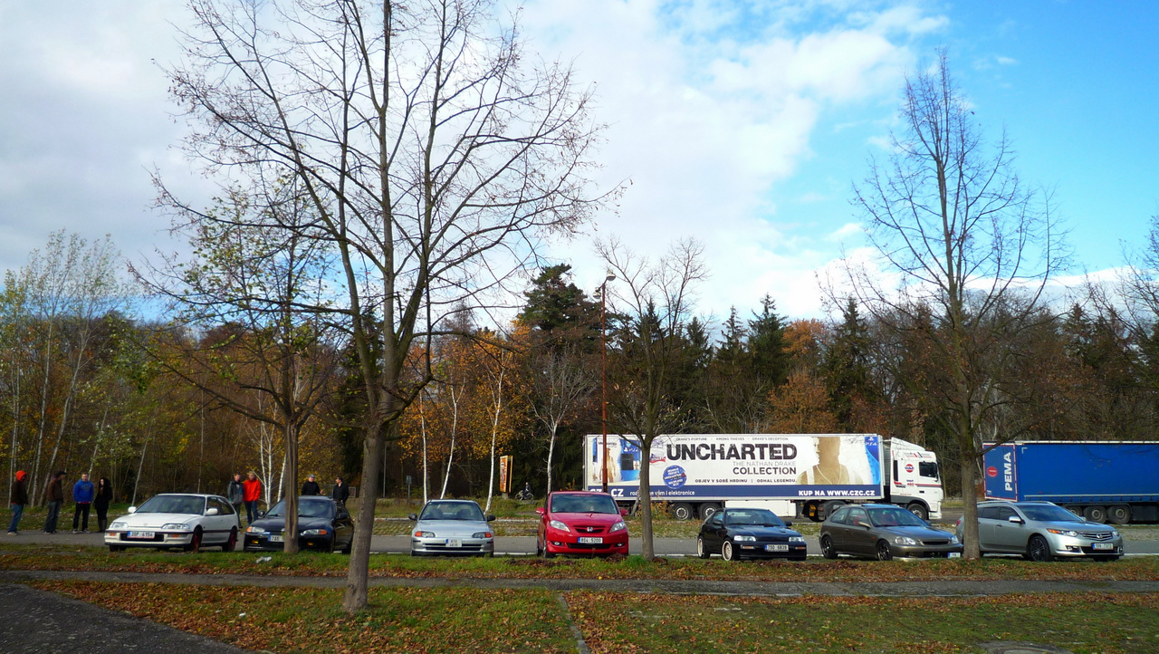 Sešli se včera u krále Jiřího ...