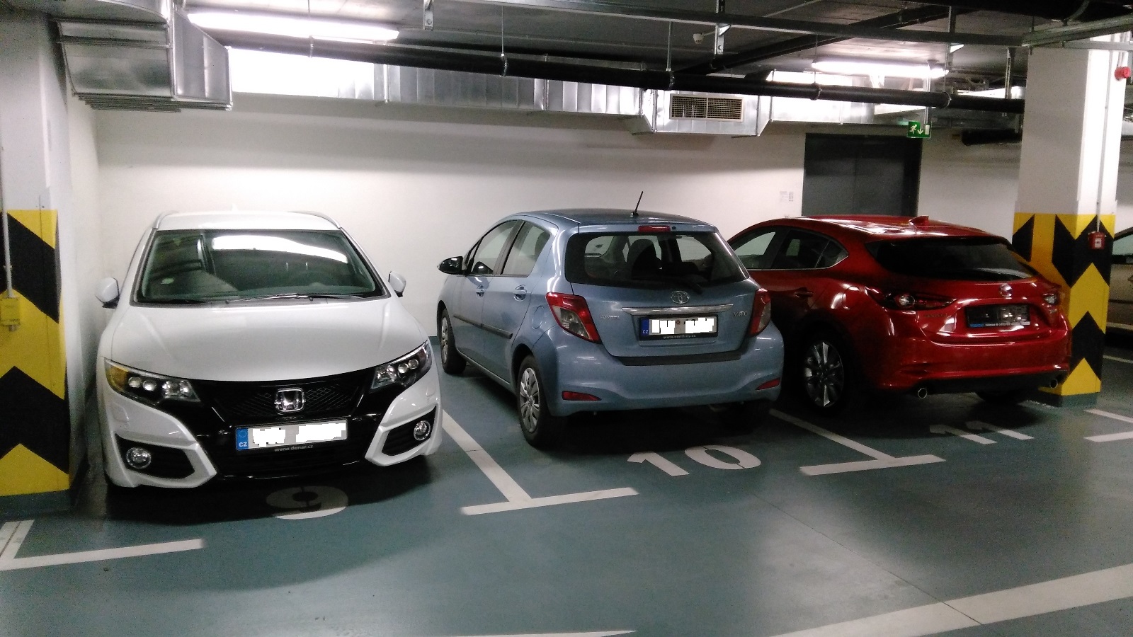 Japonský koutek v práci - kolegyně vyměnila Sopla Astru za Mazdu