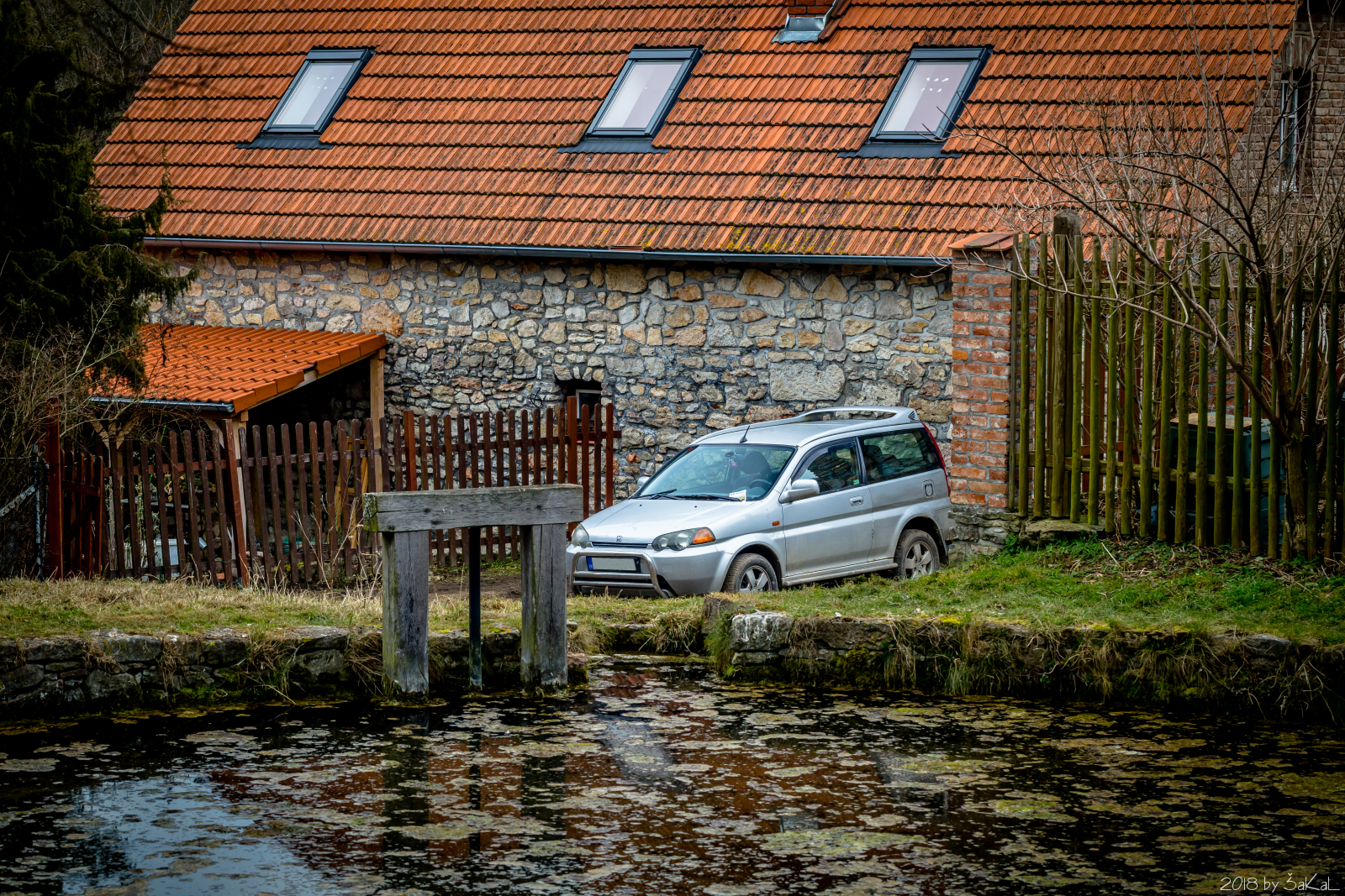 Zvědněte stavidla...