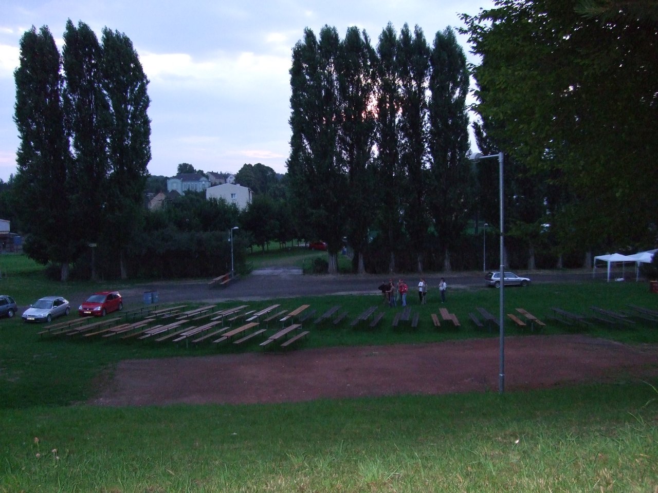čtvrtek 20:23