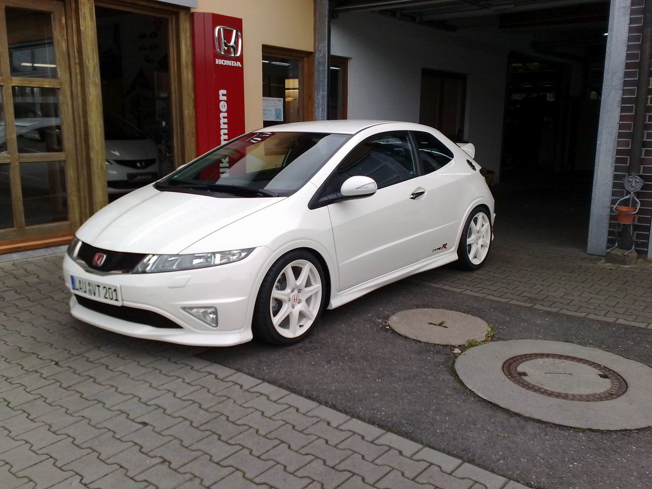 včera si ho odvezl šťastný majitel