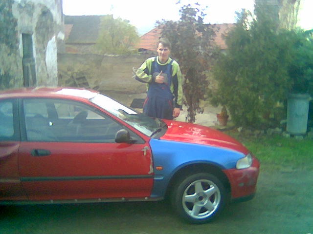 Tak kupé je "opravený" a jedéééém...