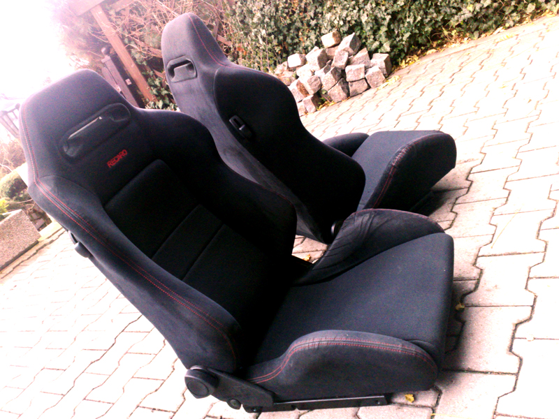 Nejlepší kompromis mezi pohodlím a držením těla jaký znám je doma :-P