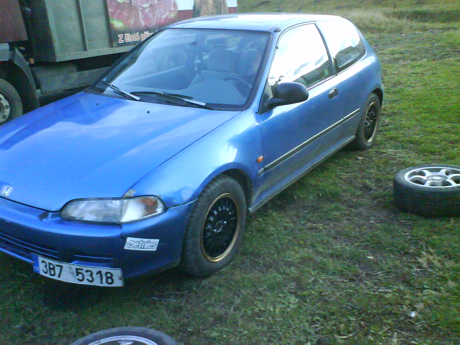 nalakováno a přezuto