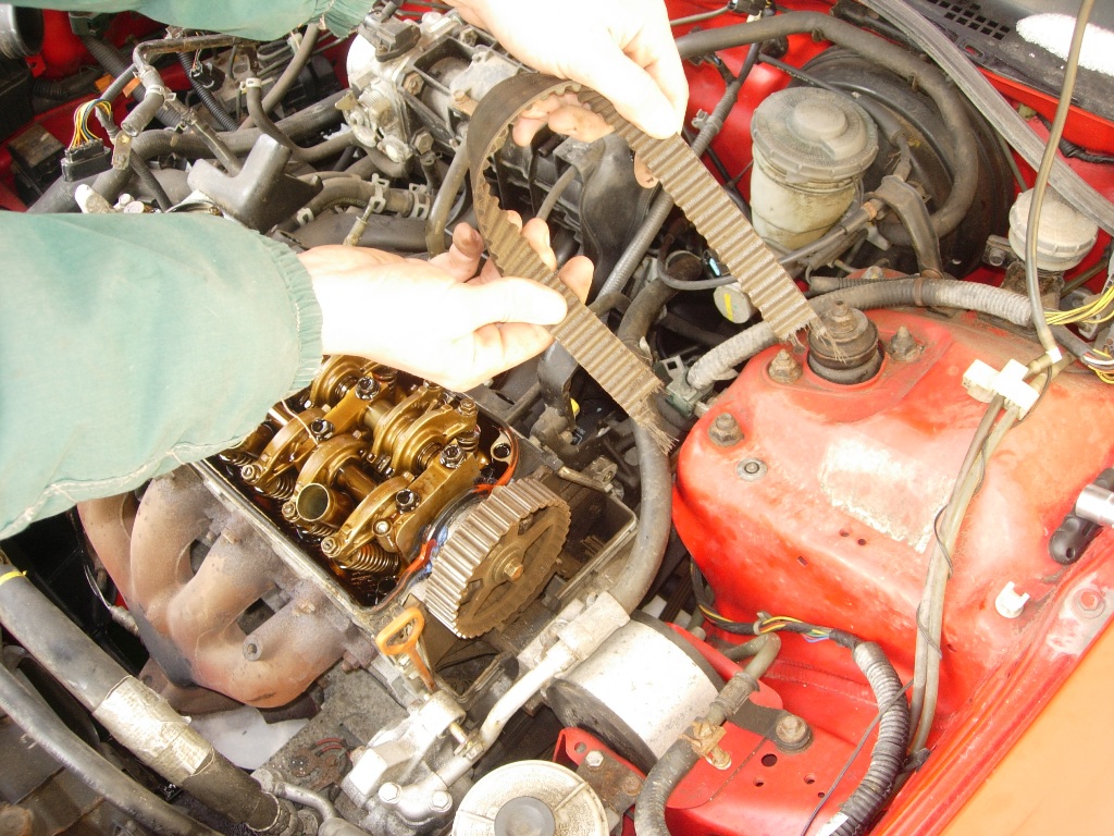 Ked sa mechanikovi nechce dotiahnut napinak