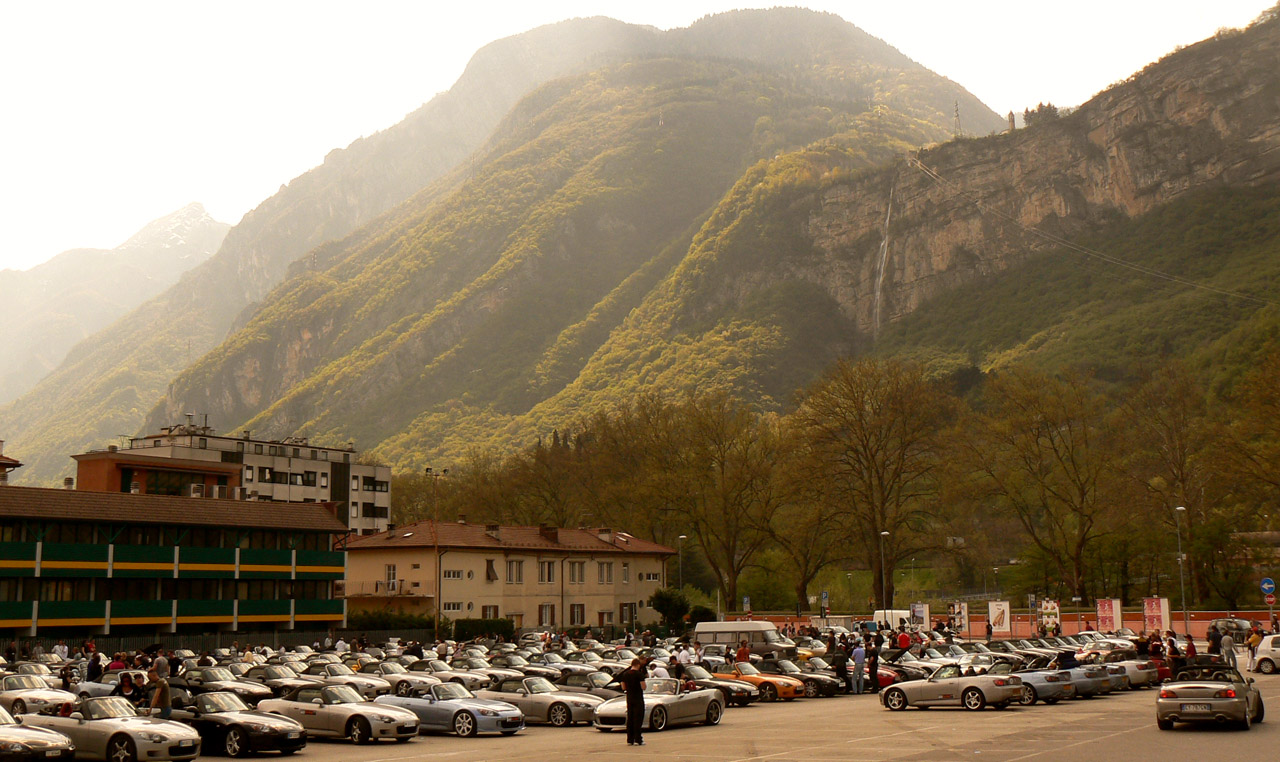 Když už tady jedou ty S2000...