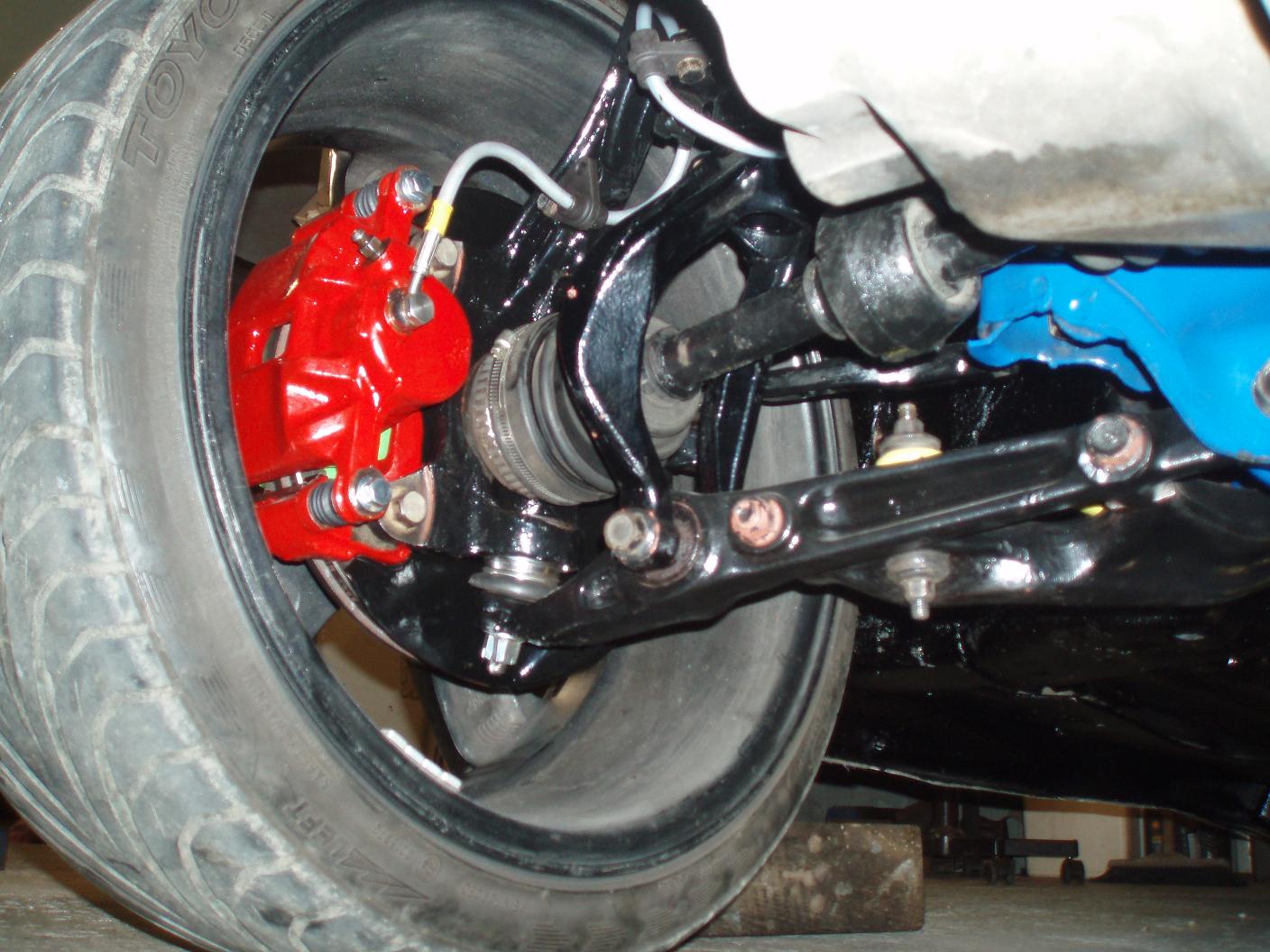 zrepasovane brzdy...   :-)+nove loziska a spodni cepy