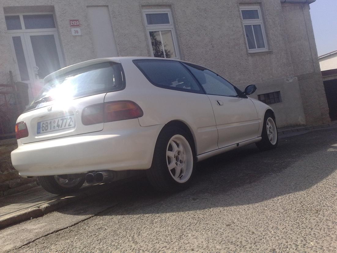 Plcinka je konečně přezutá a umytá :-)