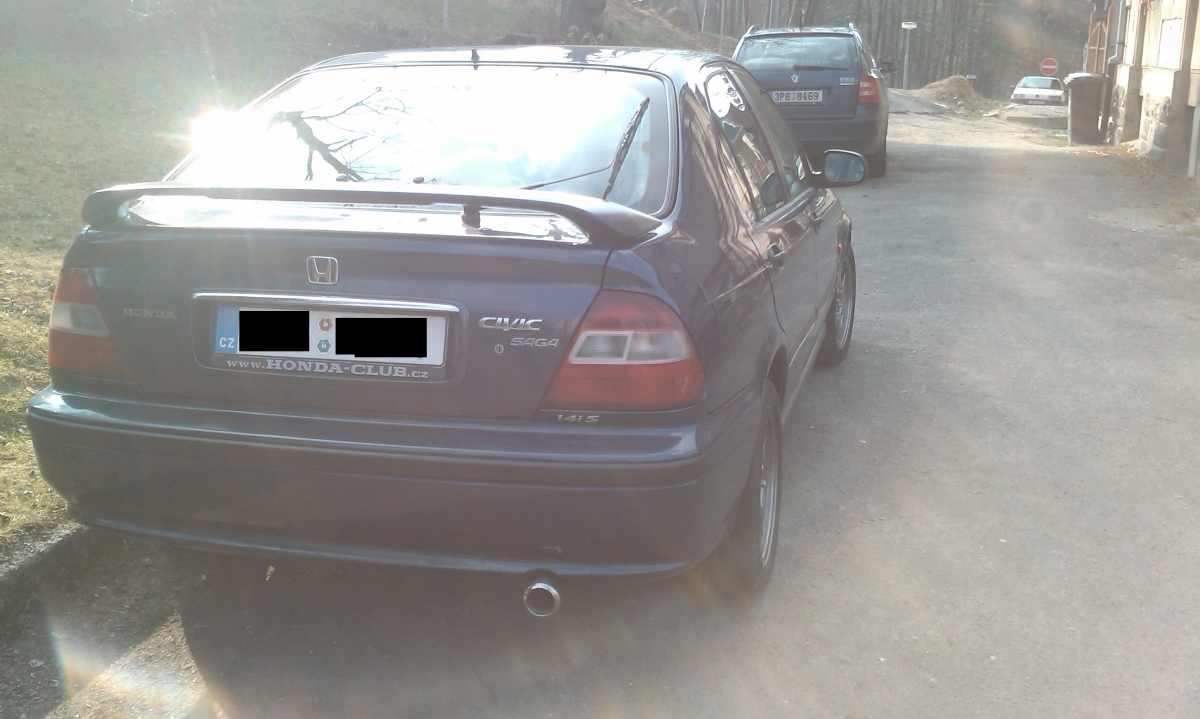 A co se dela po STK? Nasazujou se prezuvky...