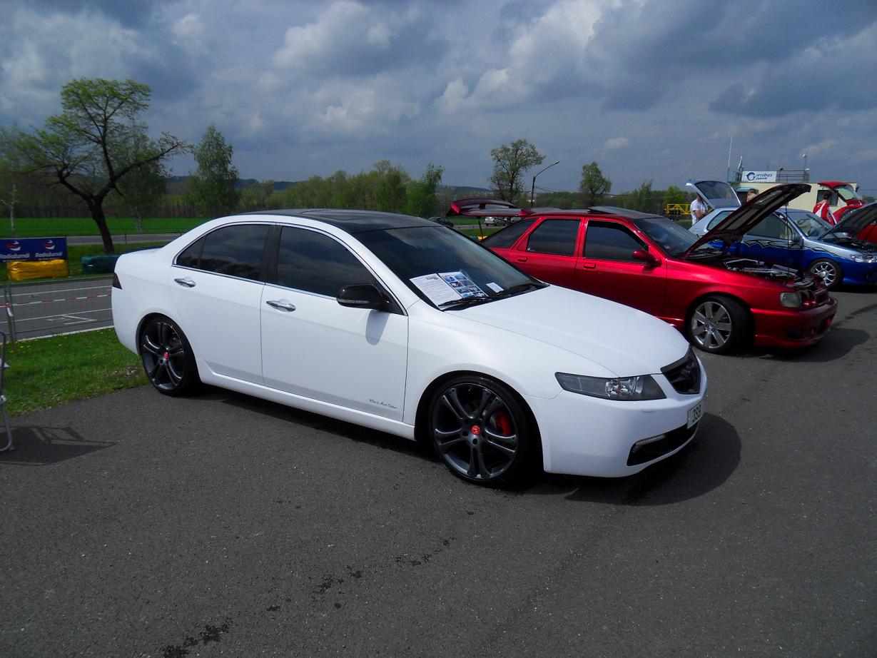 White & Matt  edition