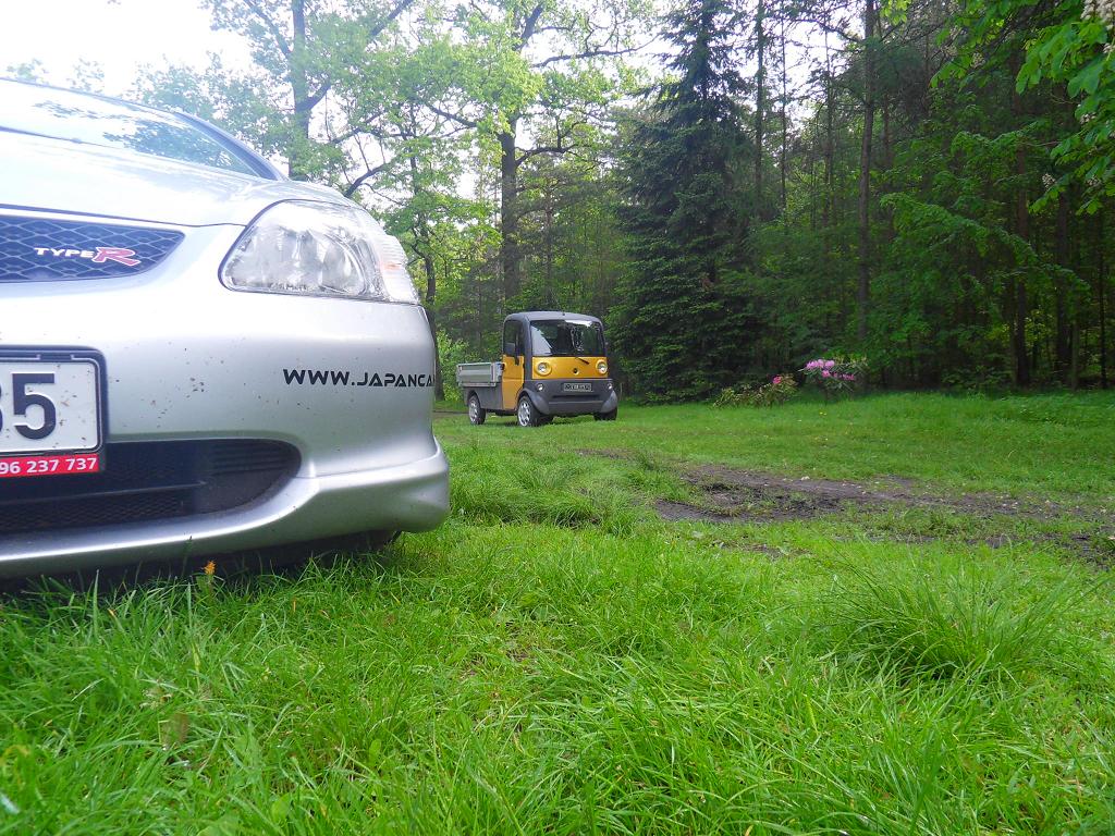 ranní sraz silných vozů :D