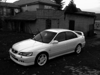 2-332 - Auto.jpg