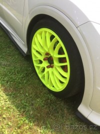 93901045.jpg
