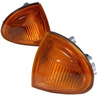 del Sol orange front turn light.jpg