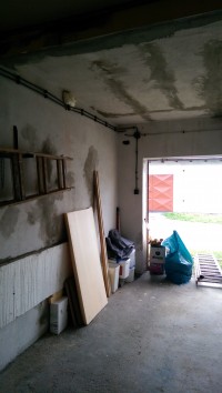 garage2.jpg