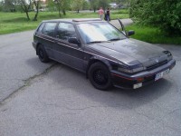 kola Rial s pneu.jpg